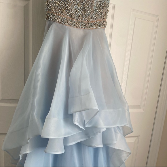 Beautiful high-low prom/wedding guest dress - Picture 8 of 10